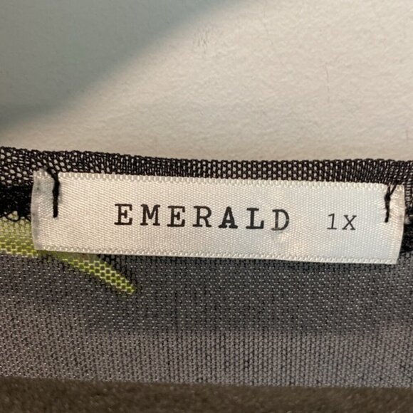 Emerald Black Floral Duster size 1X - Picture 11 of 12